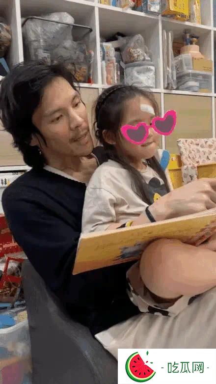 向佐天都塌了，六一晒亲子日常把女儿样貌曝光，实在太漂亮了