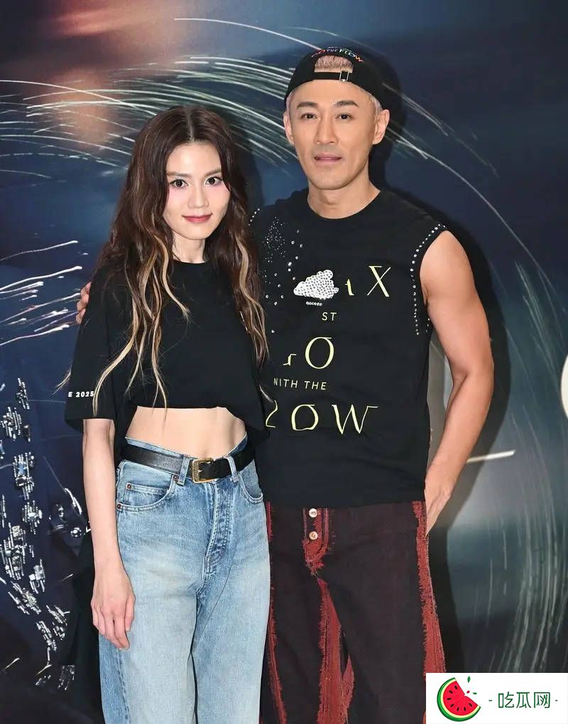 林峯回应激舞表演：老婆深知我专业，无需报备，还安排女儿避开