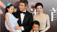 孙俪结婚15周年！谈邓超“要在上海一起变老”驳斥移民传闻