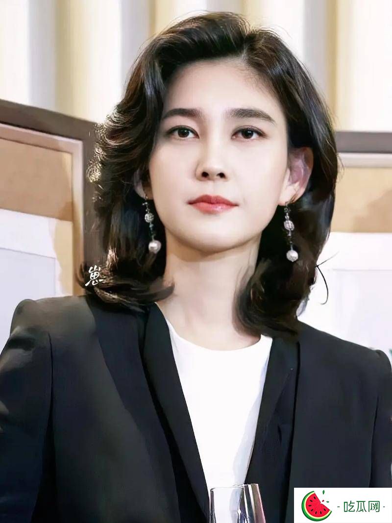 如今才明白，三星长公主李富真，嫁“穷保镖”背后的妙计