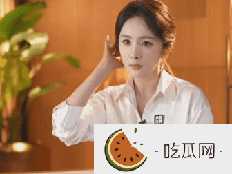 杨幂曝小糯米爱画画，支持女儿追梦，曾用女儿画作辟谣离婚太唏嘘