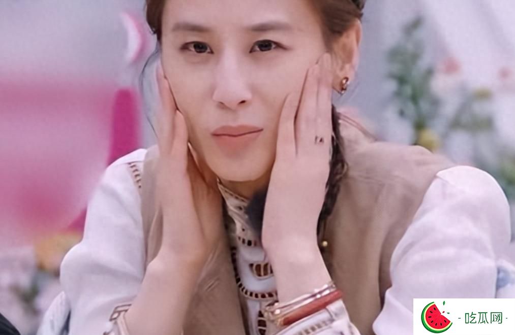 这一次，着急下一段婚姻的黄圣依，没给李小璐留“一丝体面”！